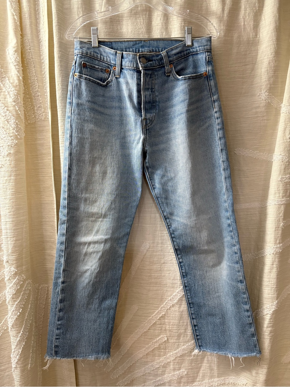 Levi's Washed Blue Cropped Ankle Jeans